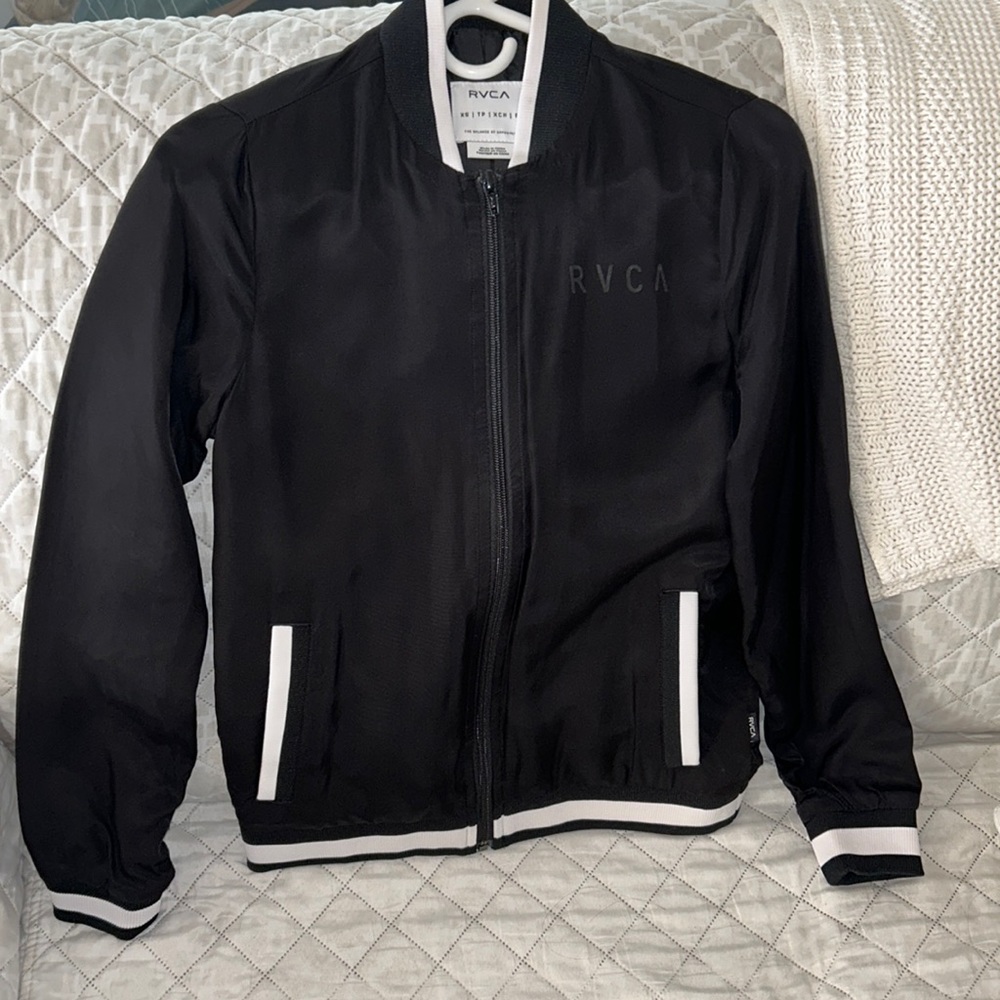 RVCA women’s track jacket. Size XS EUC